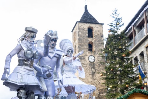 Arrenca la fira de Nadal a Ordino amb l'espectacle "les Jouets"