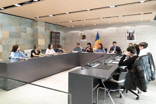 Millorar el transport públic, màxima preocupació del primer Consell d'Adolescents Valls del Nord